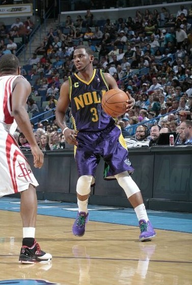 尽管初来乍 尽管初来乍