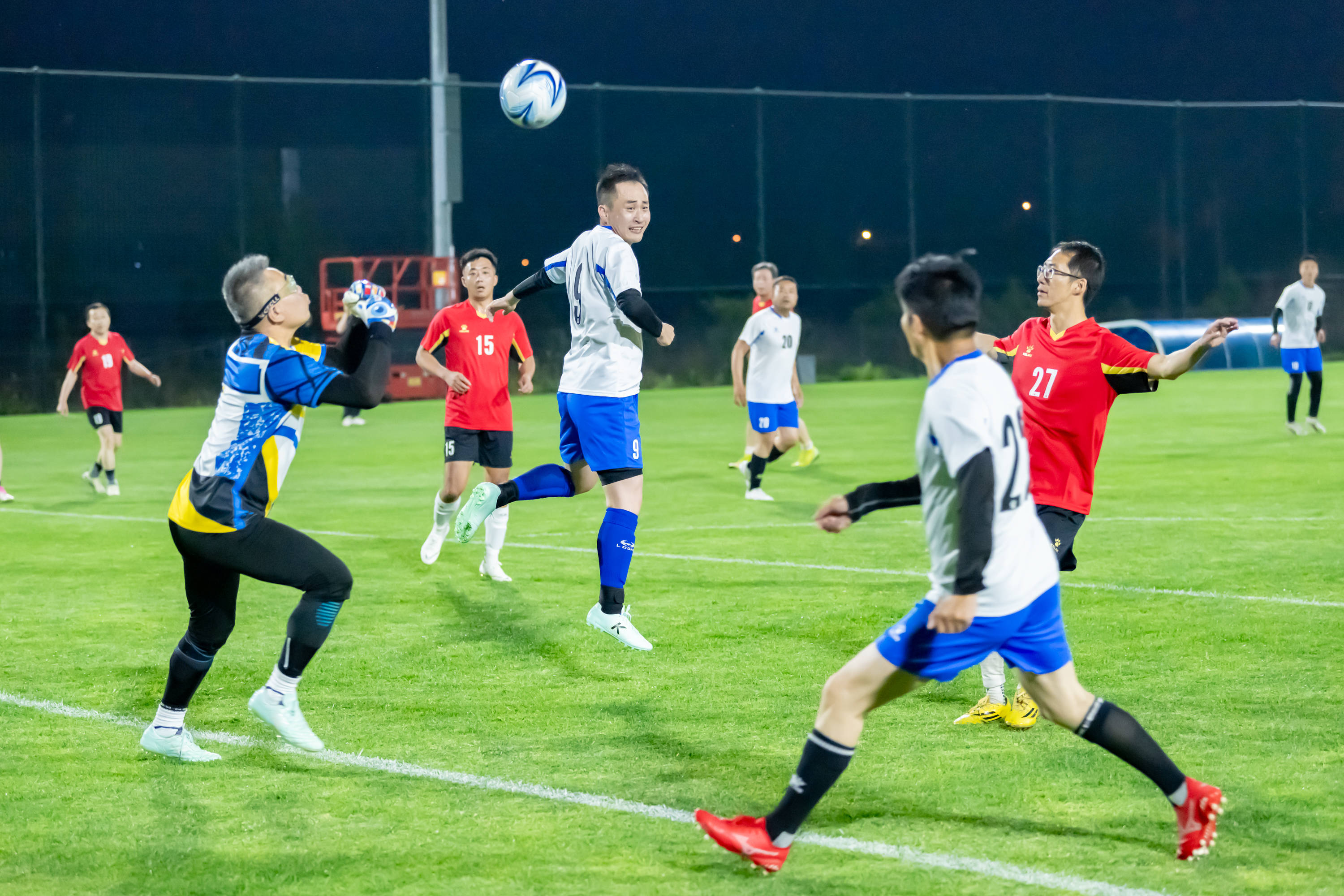 职业足球运 职业足球运