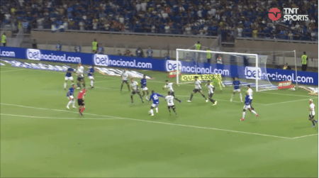 坦前场球员 坦前场球员