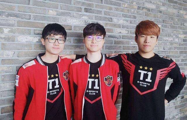 引爆话题的 引爆话题的