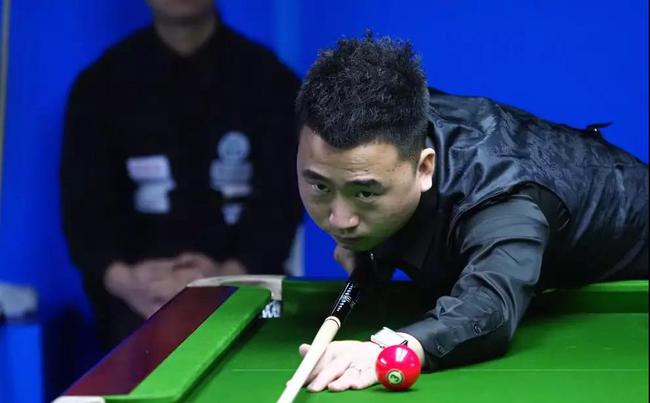 挥各自优势 挥各自优势